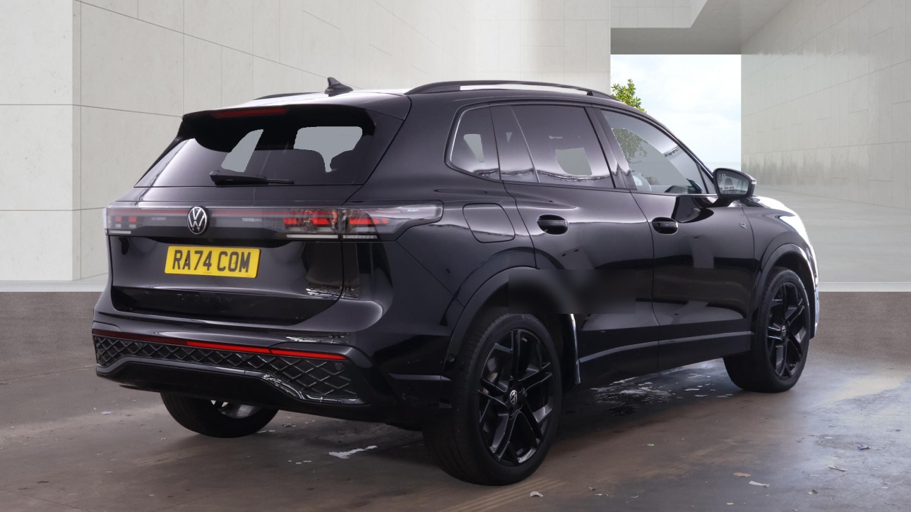 Volkswagen Tiguan R Line gallery image 4 available through Kova Motors