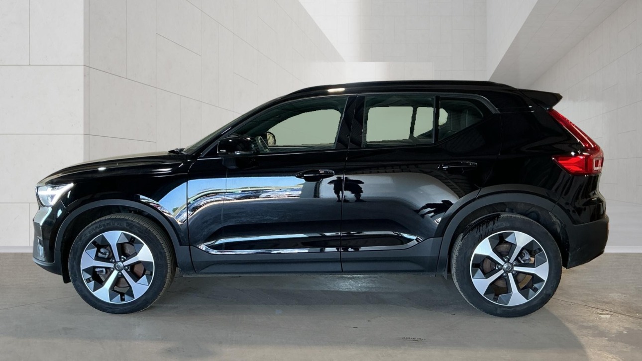 Volvo XC40 Plus Dark gallery image 6 available through Kova Motors