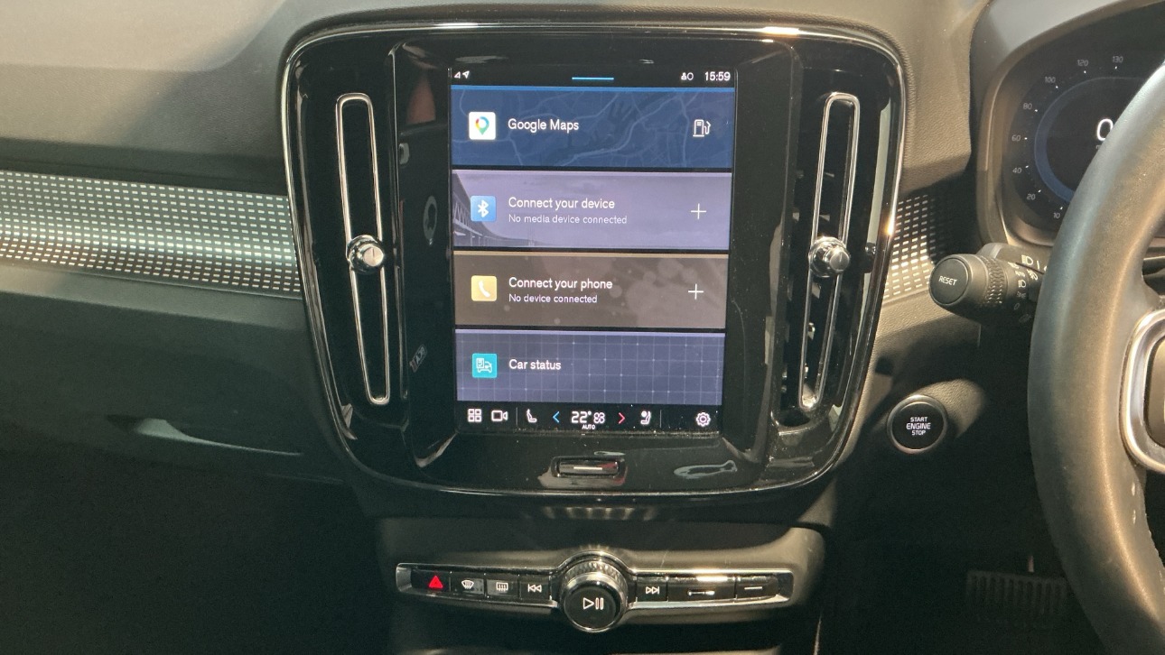 Volvo XC40 Plus Dark gallery image 11 available through Kova Motors