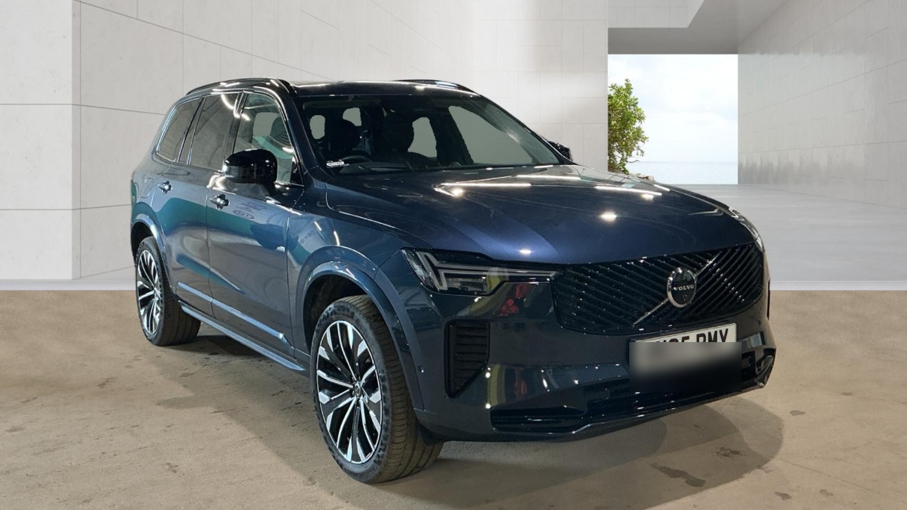 XC90 T8 455 PHEV Ultra Dark AWD available through Kova Motors